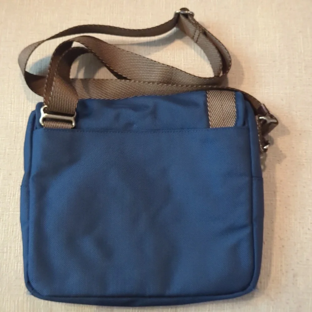 Tumi 22371BTH - Alpha Bravo Beale Mini Messenger/Sling bag/Crossbody- Navy